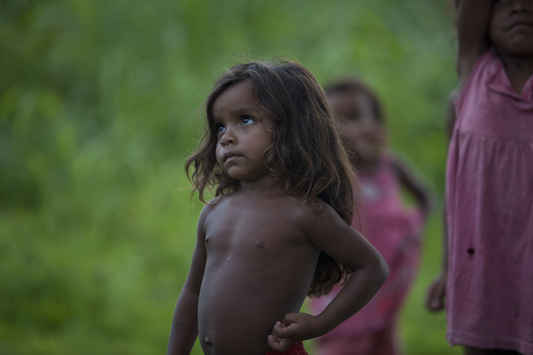 xingu child girl Xingu indian child hi-res stock photography and images - Alamy